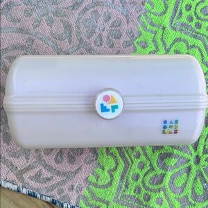 Caboodles Vintage White Makeup Case with Multicolor Logo Y2K